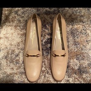 Salvatore Ferragamo Flats